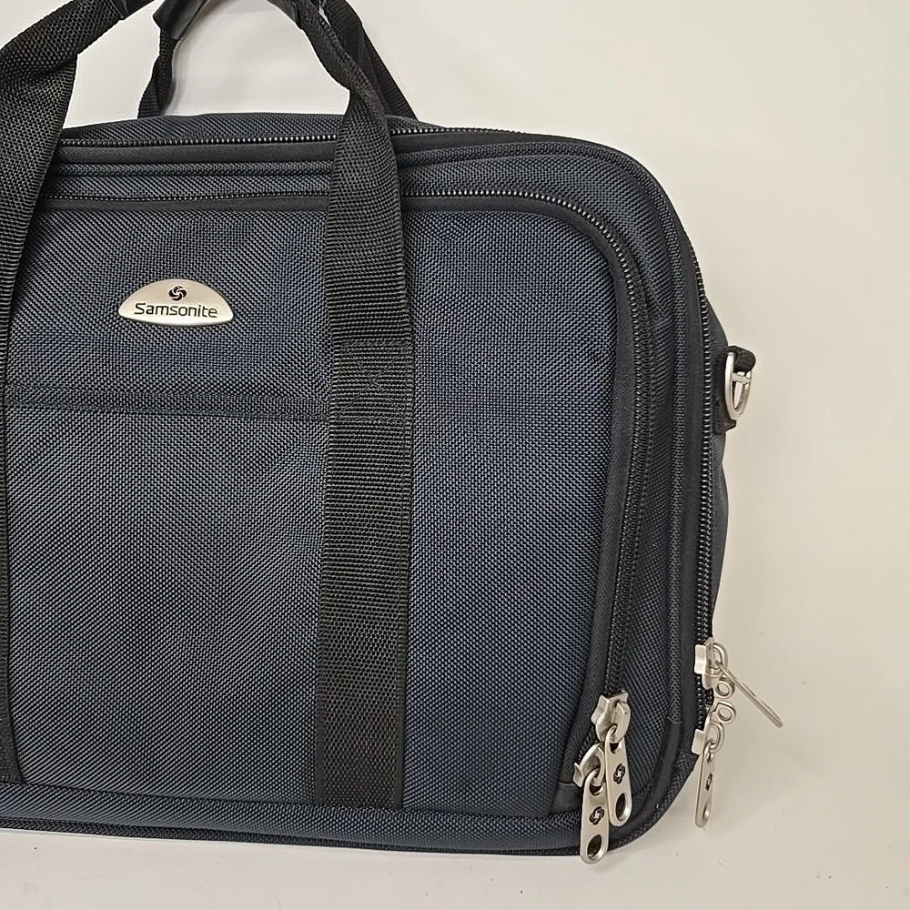 Samsonite Carry On Laptop Expandable Briefcase Luggage Navy‎ Blue